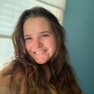 Meet your Posher, Marisa